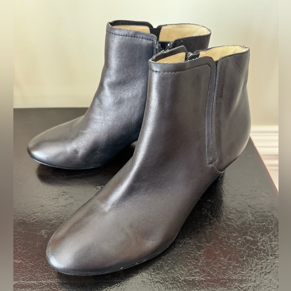 Taryn Rose TR-Devan-1 Leather Block Heel Black Booties